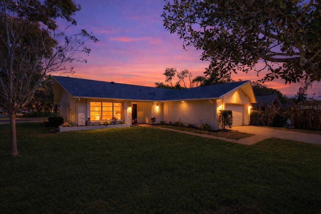 Photo of 3013 Gregor Court, Palm Harbor, FL 34684 (MLS # TB8478116)