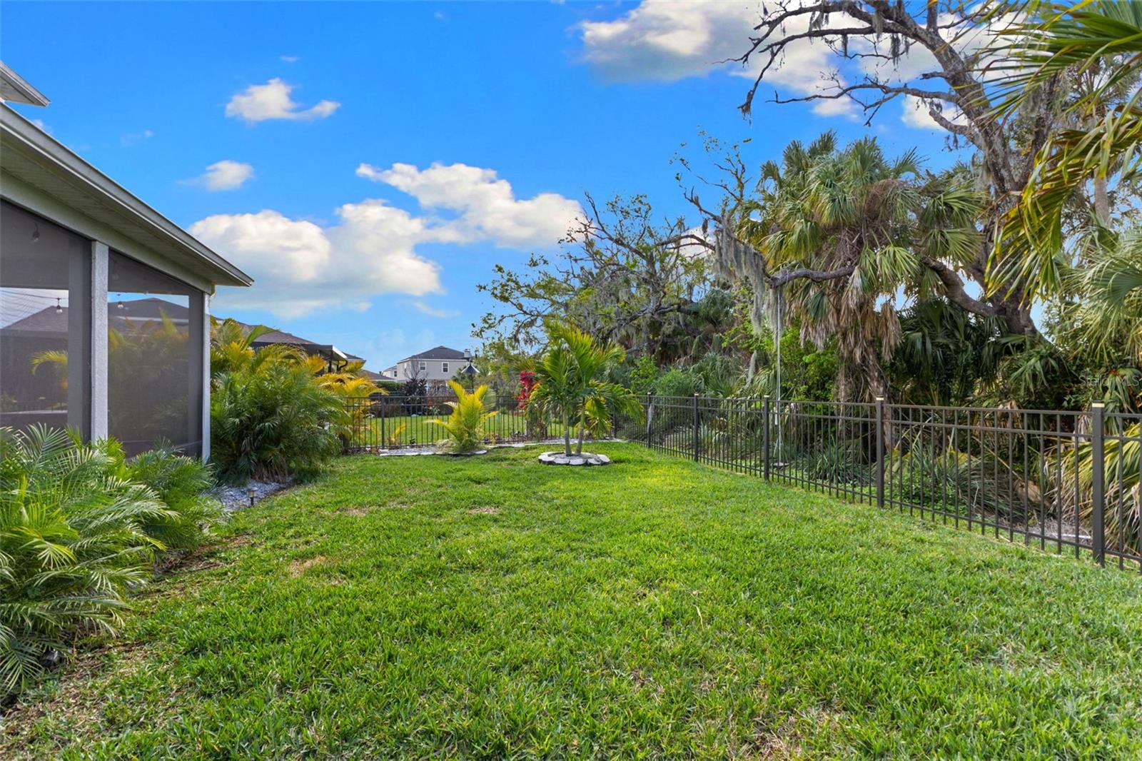 SUMMERWOODS PH IC & ID - Residential