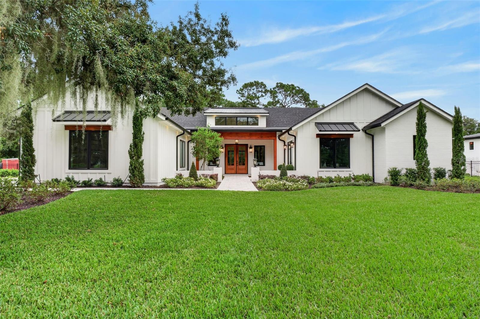 1815 WINDERMERE ROAD