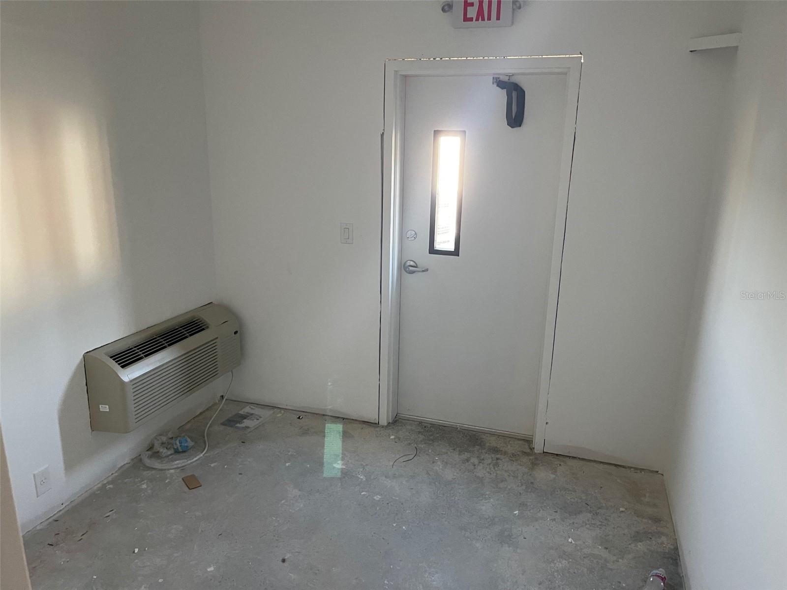 NORTH POINT PROFESSIONAL CENT - Commercial Sale