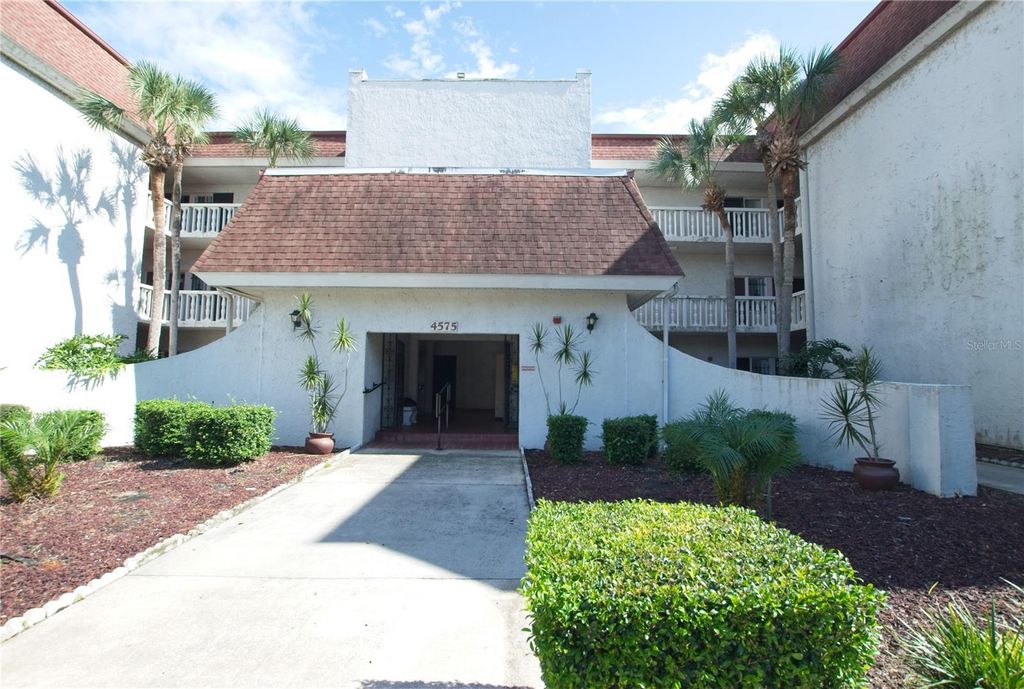 Photo of 4575 S Texas Avenue #204, Orlando, FL 32839 (MLS # O6404303)