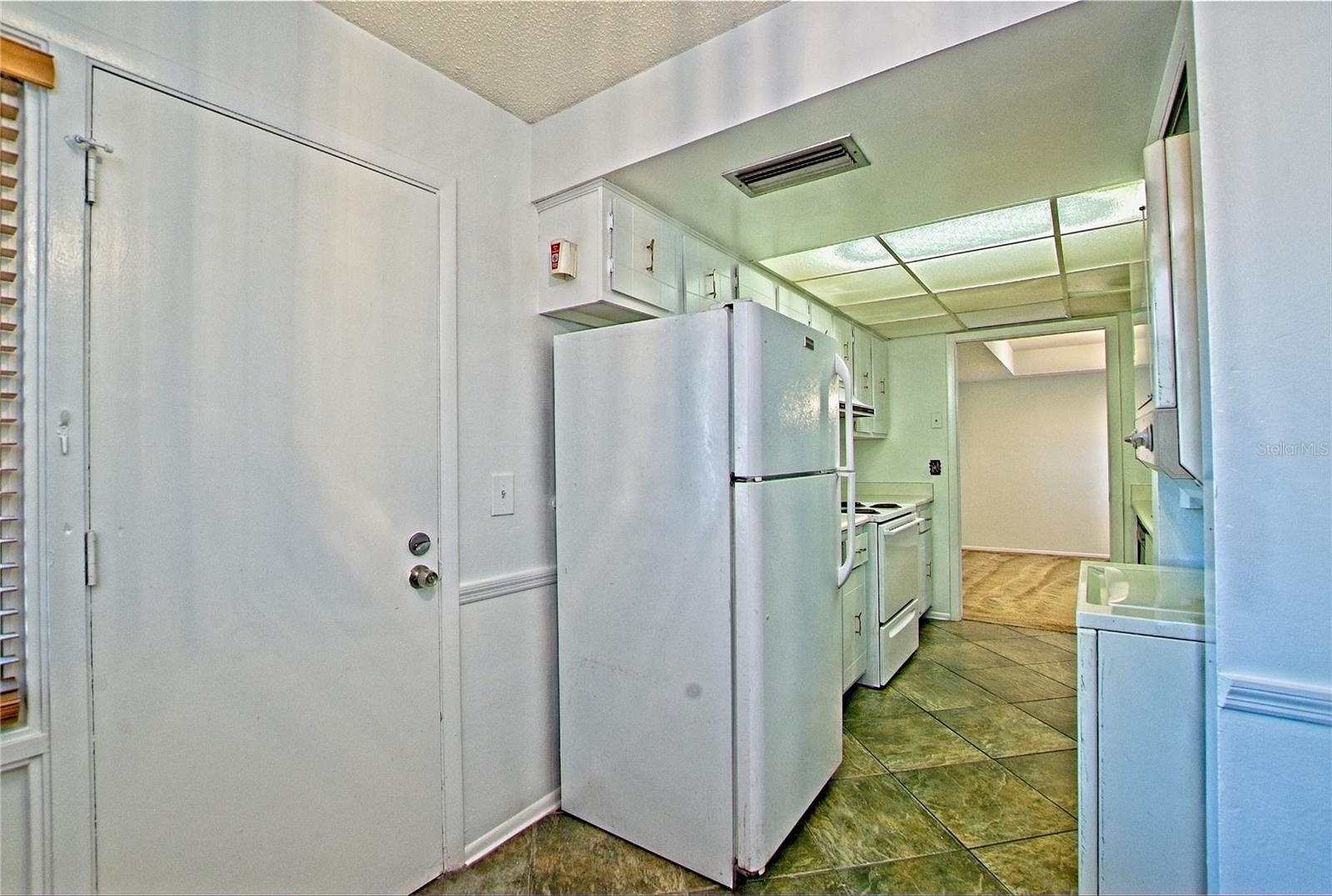 ALHAMBRA CLUB CONDO - Residential