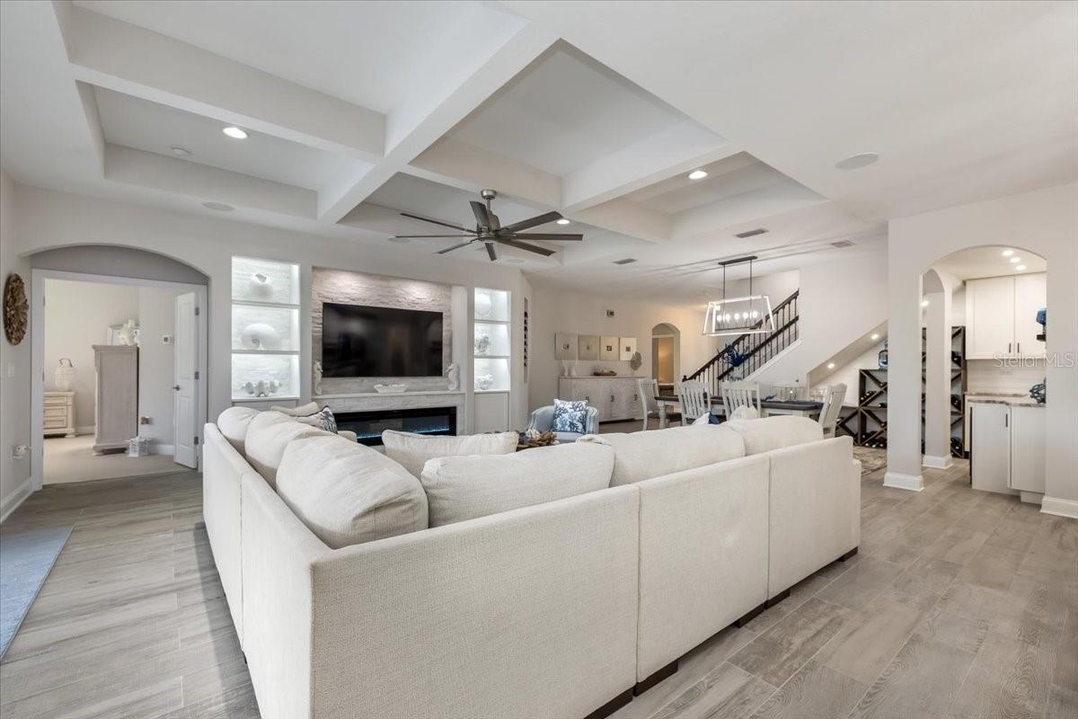 GRAND LNDGS PH 4 - Residential