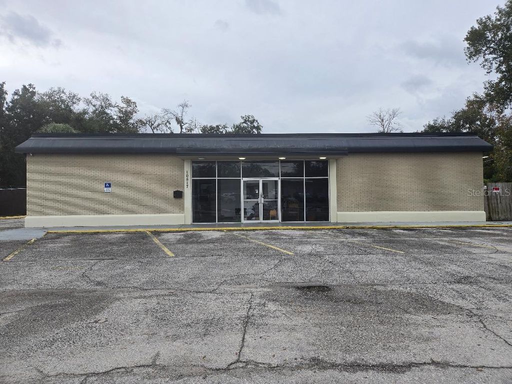 Photo of 10517 Riverview Drive, Riverview, FL 33578 (MLS # TB8465465)