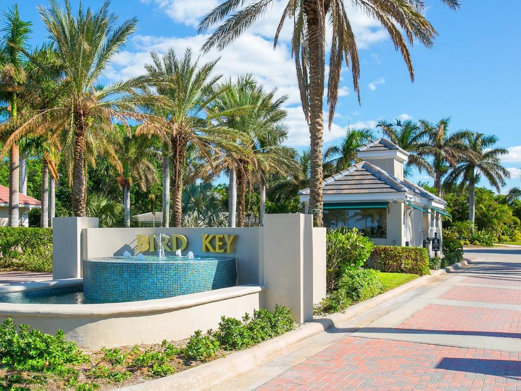 Photo of 332 Bob White Way, Sarasota, FL 34236 (MLS # A4690146)