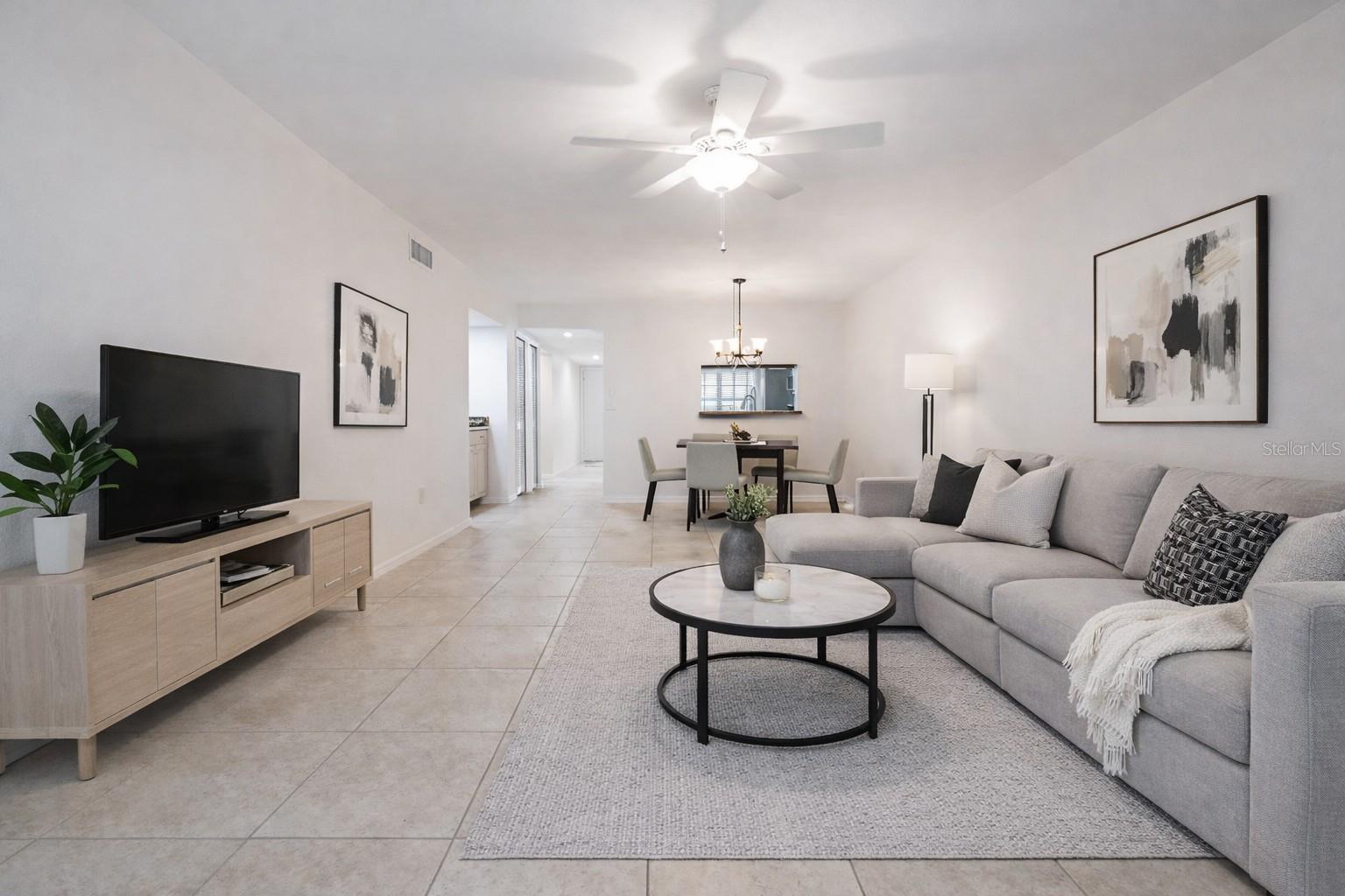 VILLAS OF LAKE ARBOR - Residential