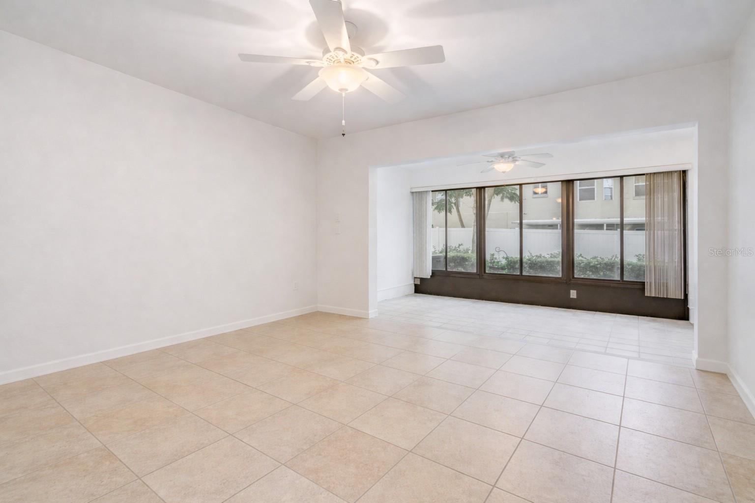 VILLAS OF LAKE ARBOR - Residential