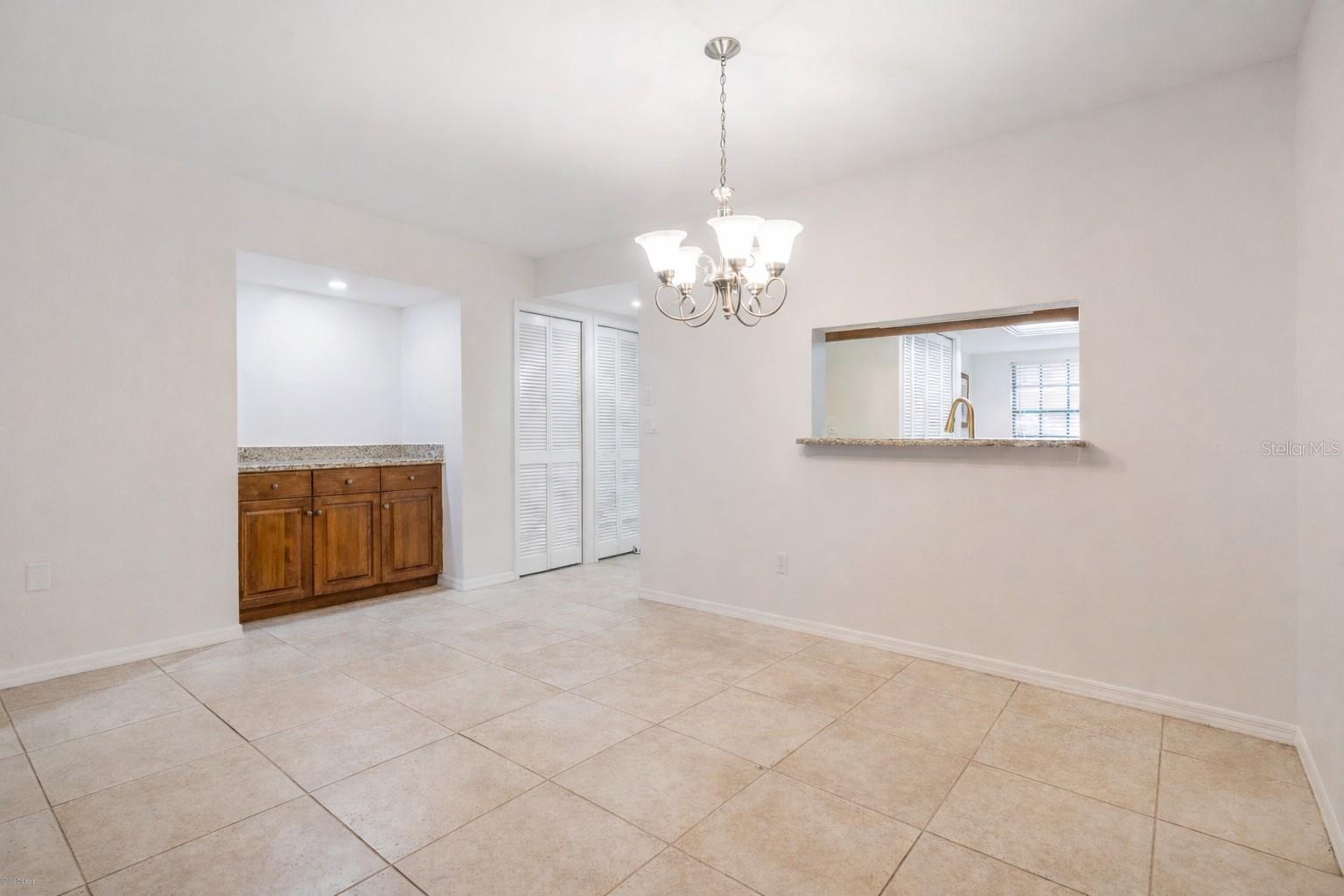 VILLAS OF LAKE ARBOR - Residential