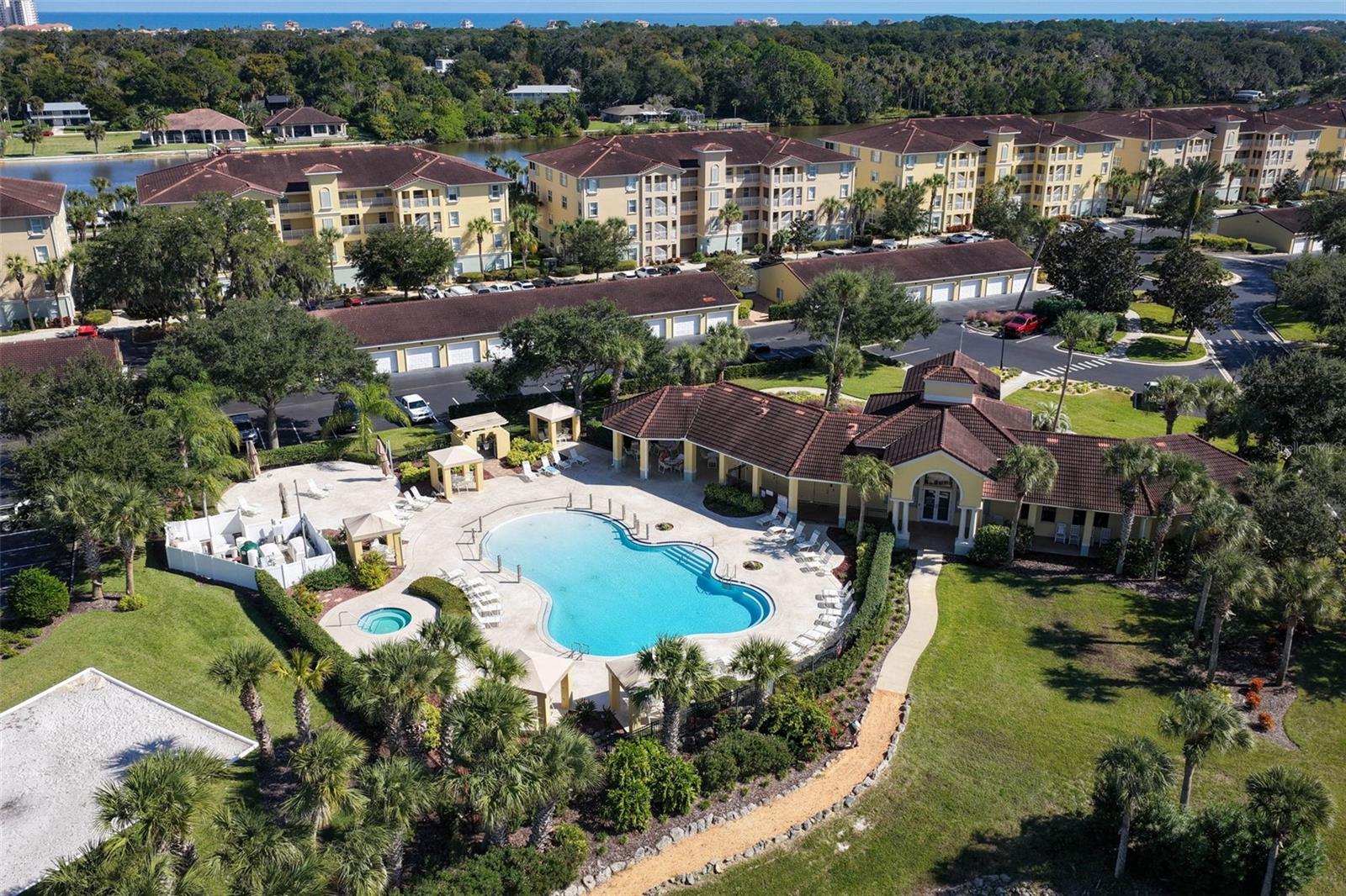 CANOPY WALK - Residential
