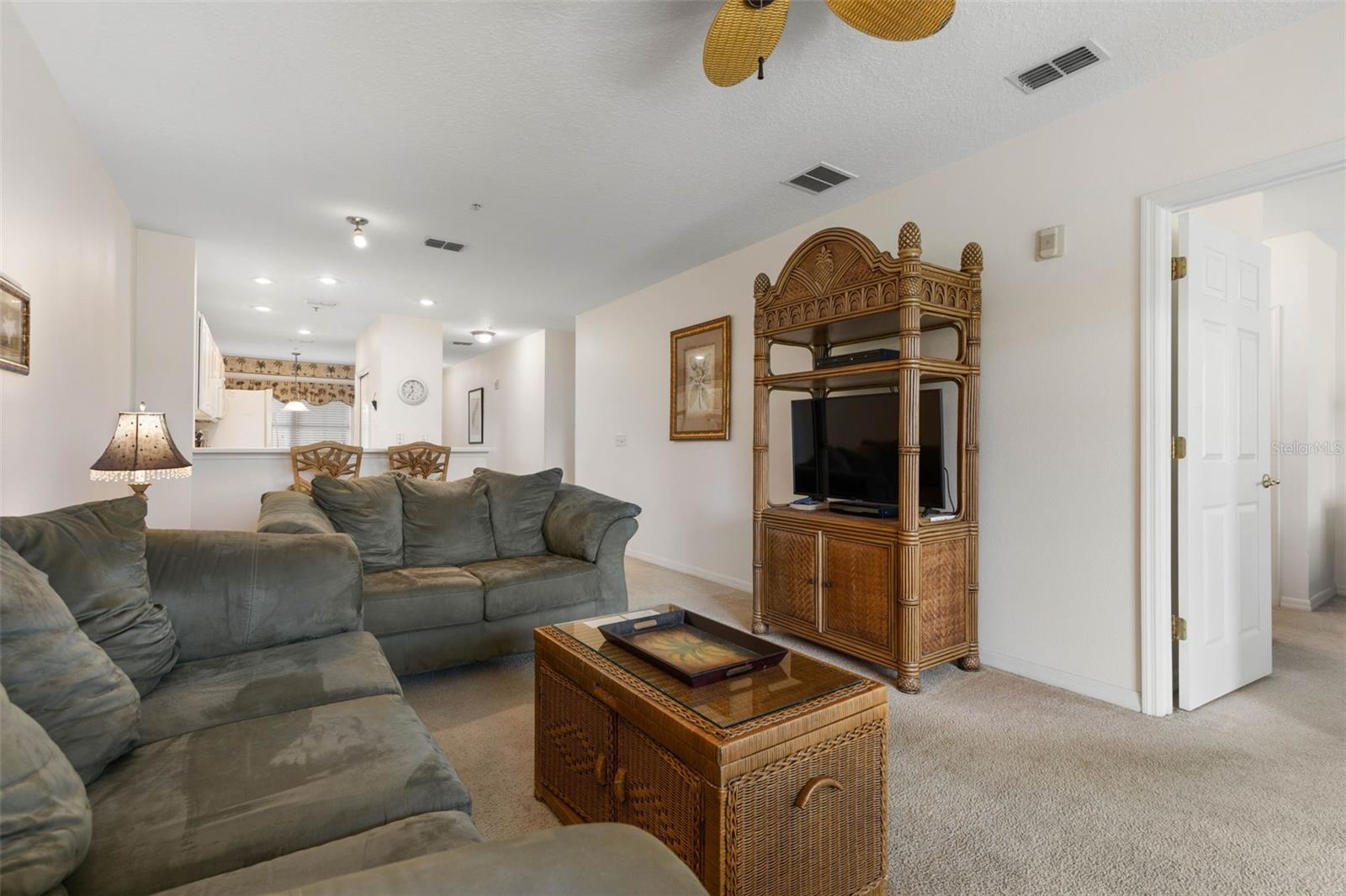 CANOPY WALK - Residential