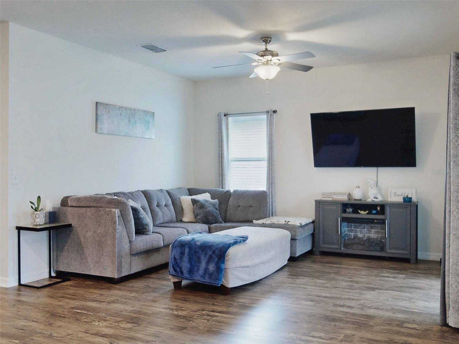 COASTAL WOODS UN B2 - Residential