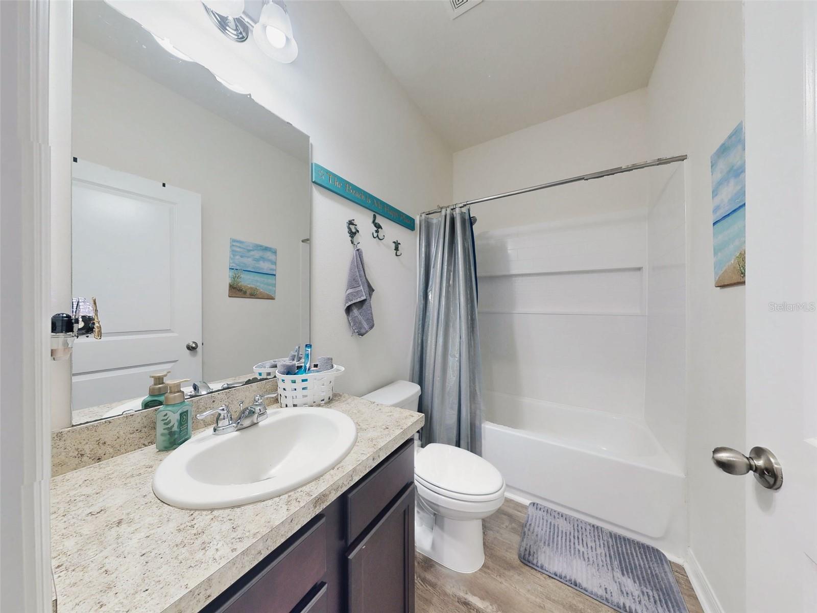 COASTAL WOODS UN B2 - Residential