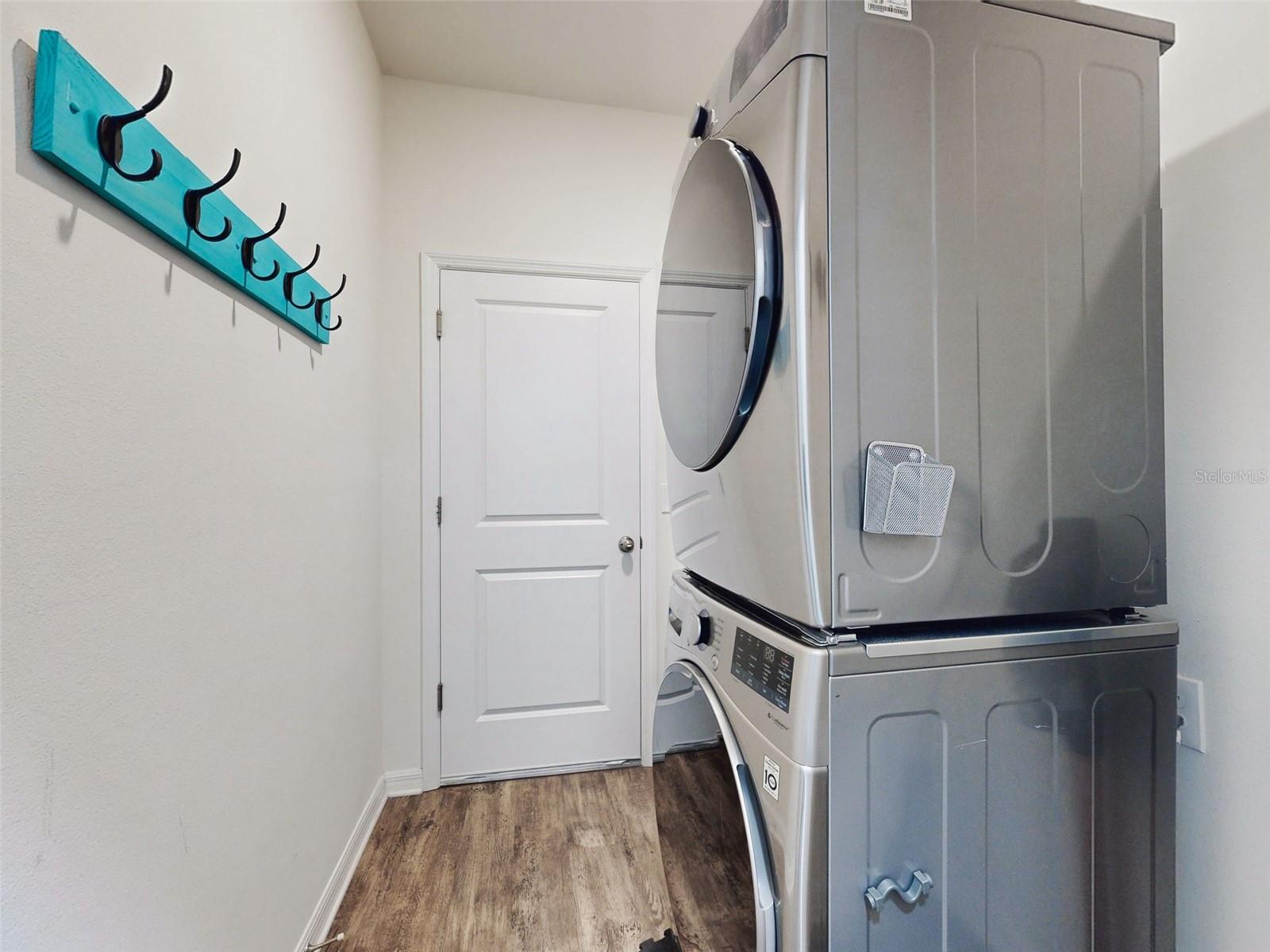 COASTAL WOODS UN B2 - Residential