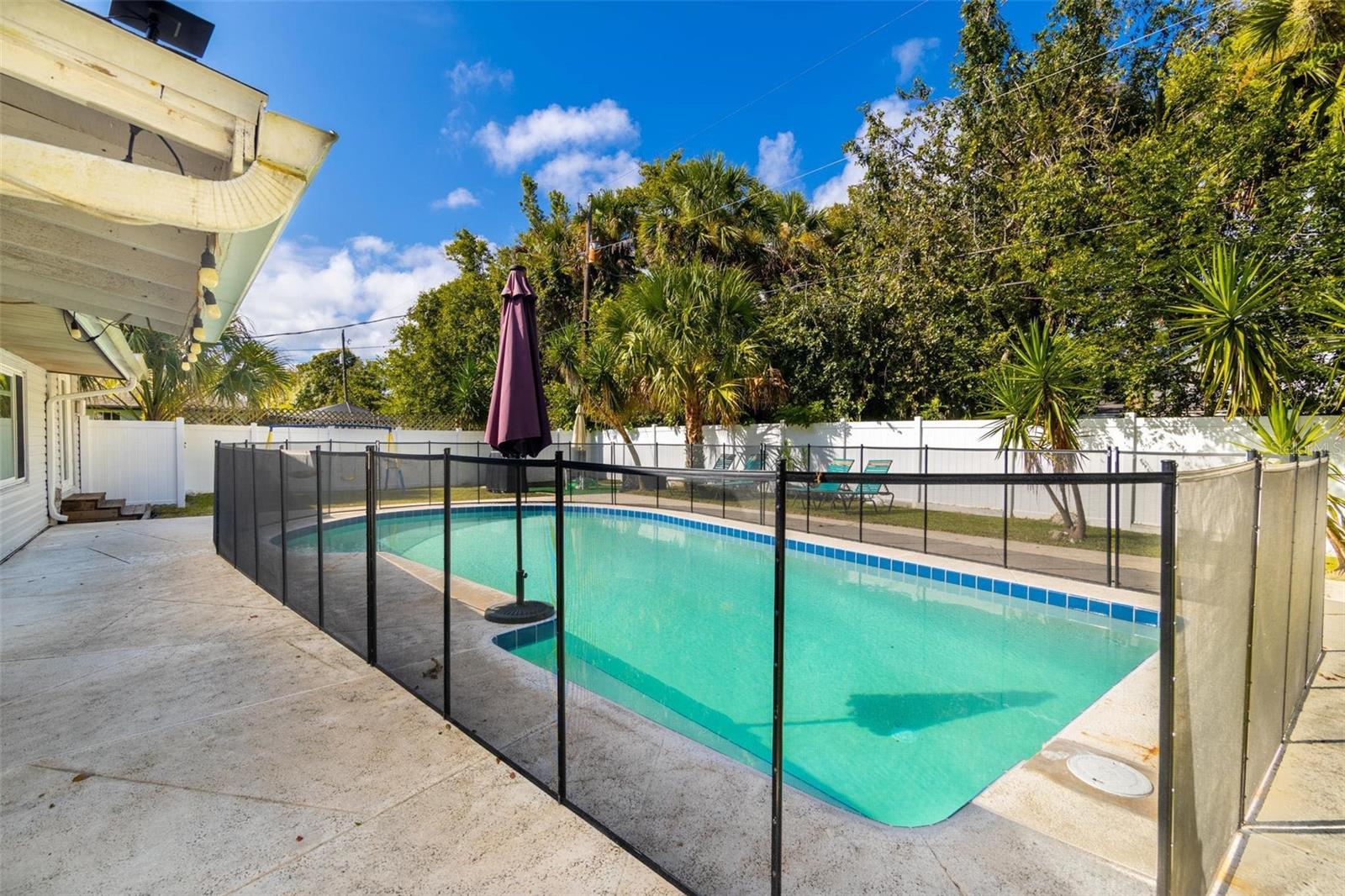 4742 - FL SHORES-BETWEEN 17TH&AMP;AND20THS - Residential