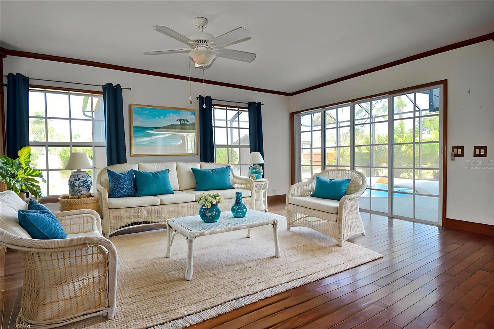 SOUTH VENEZIA PARK - Residential