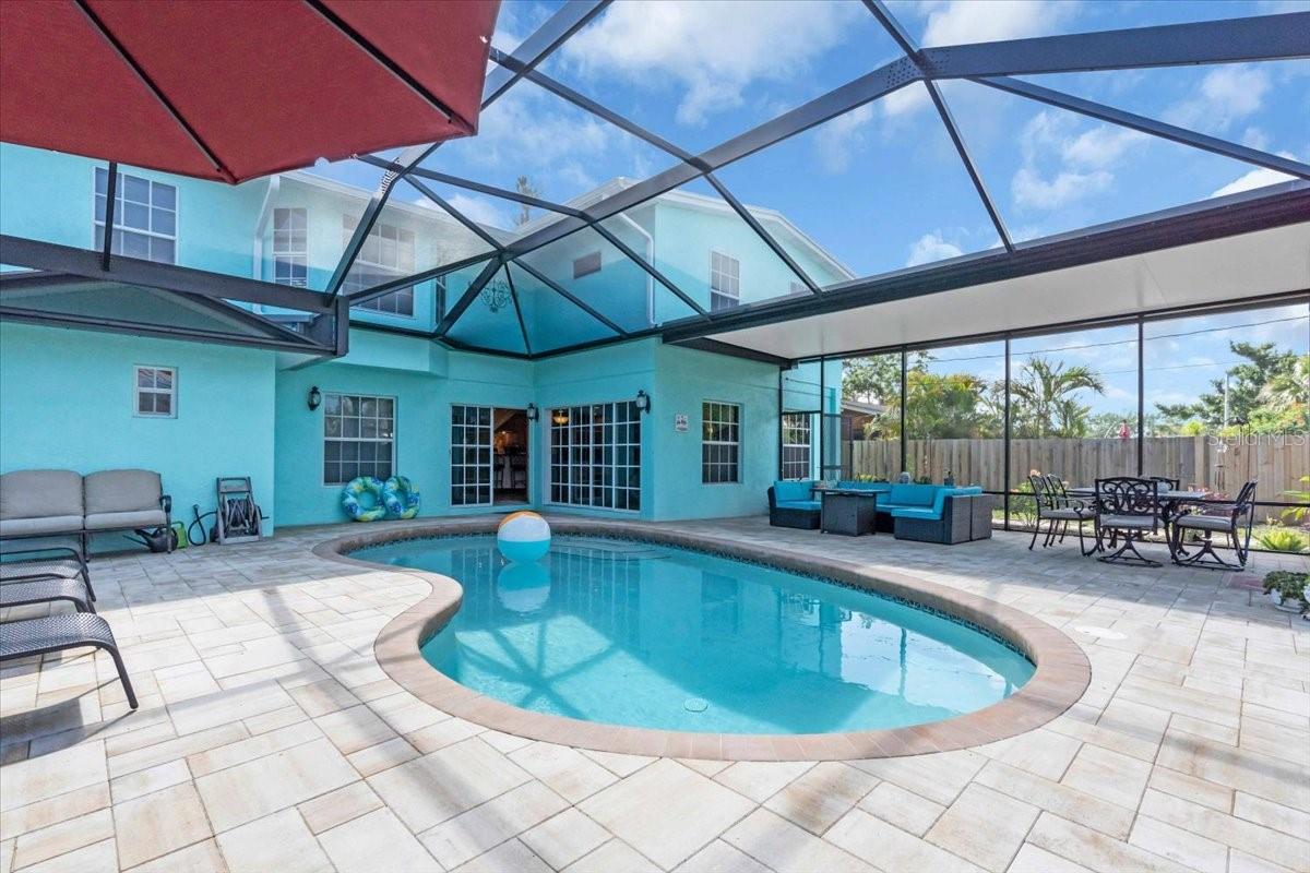 SOUTH VENEZIA PARK - Residential