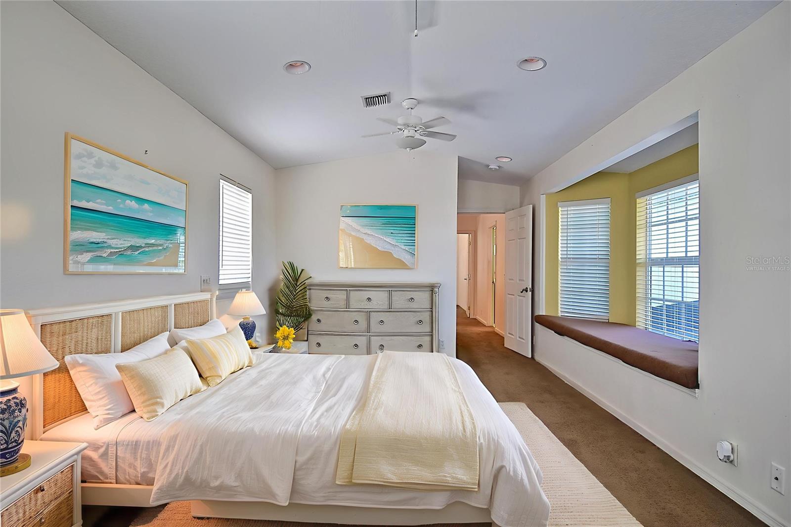 SOUTH VENEZIA PARK - Residential