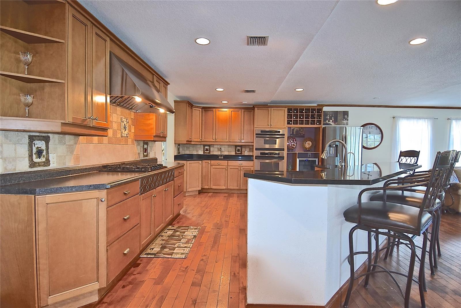 SOUTH VENEZIA PARK - Residential