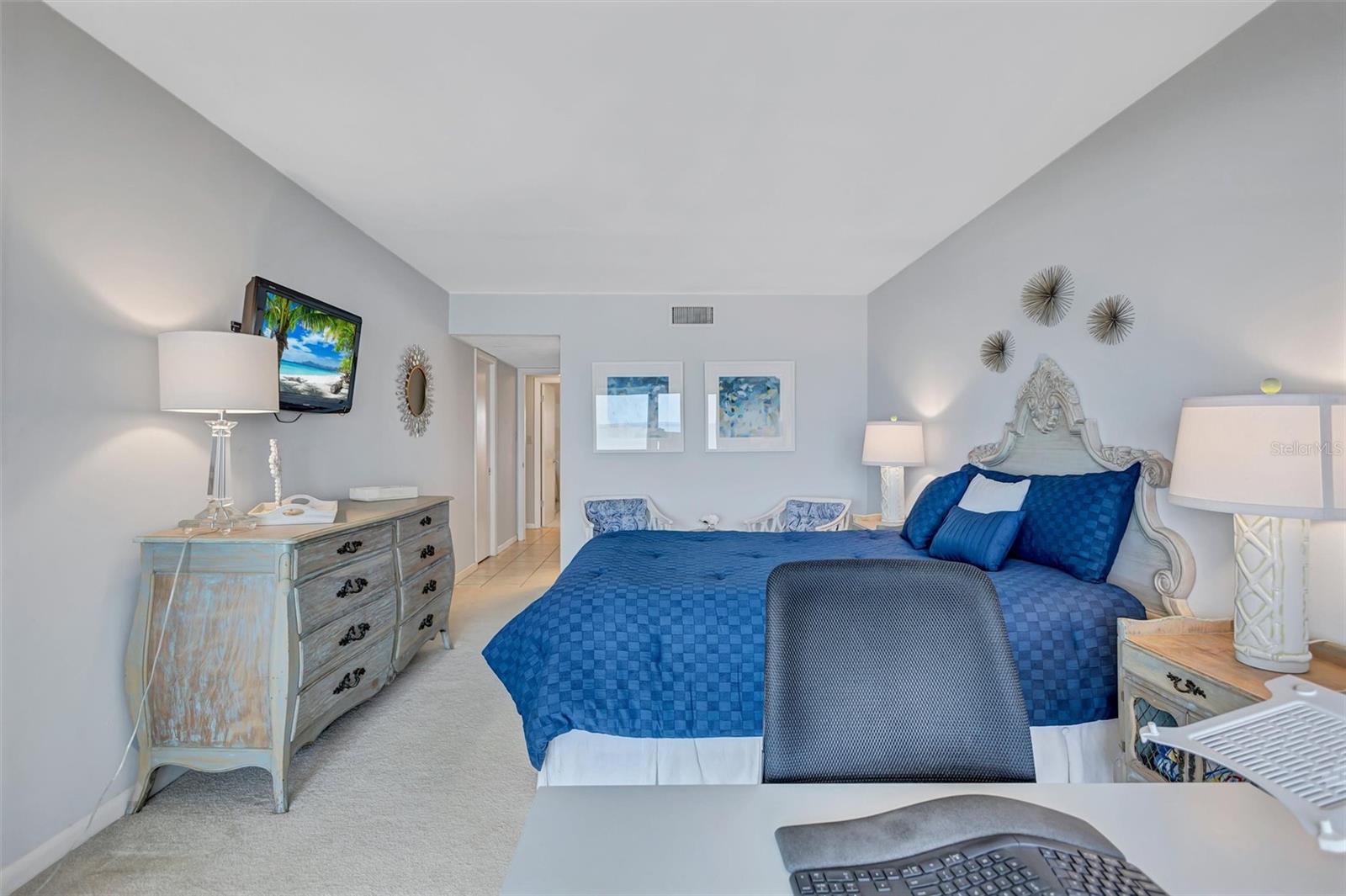 HORIZONS WEST - Residential