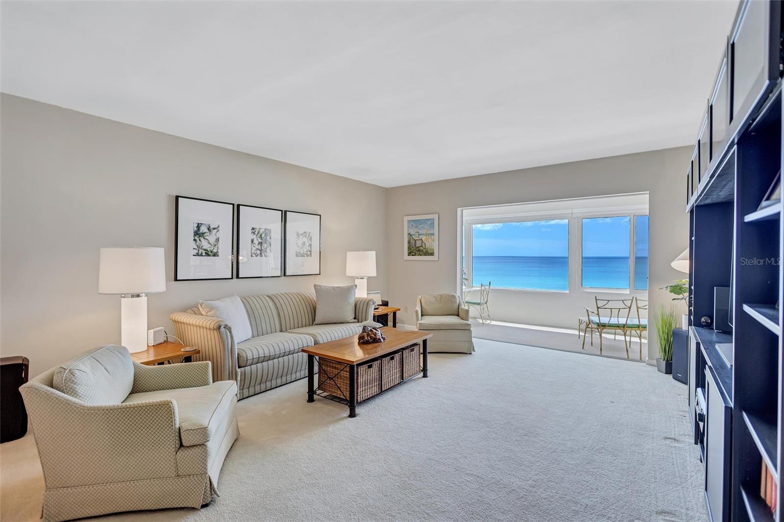 HORIZONS WEST - Residential