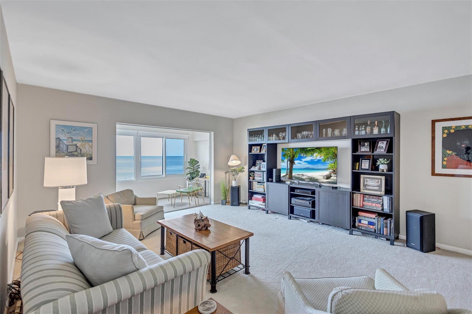 HORIZONS WEST - Residential