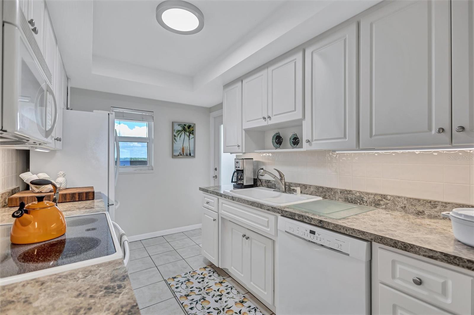 HORIZONS WEST - Residential