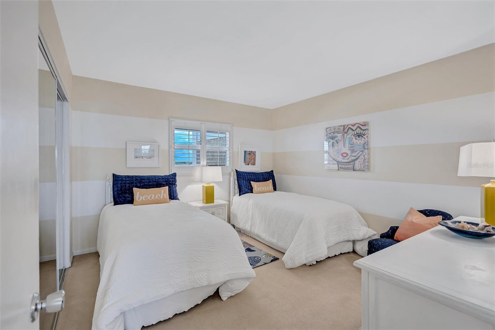 HORIZONS WEST - Residential