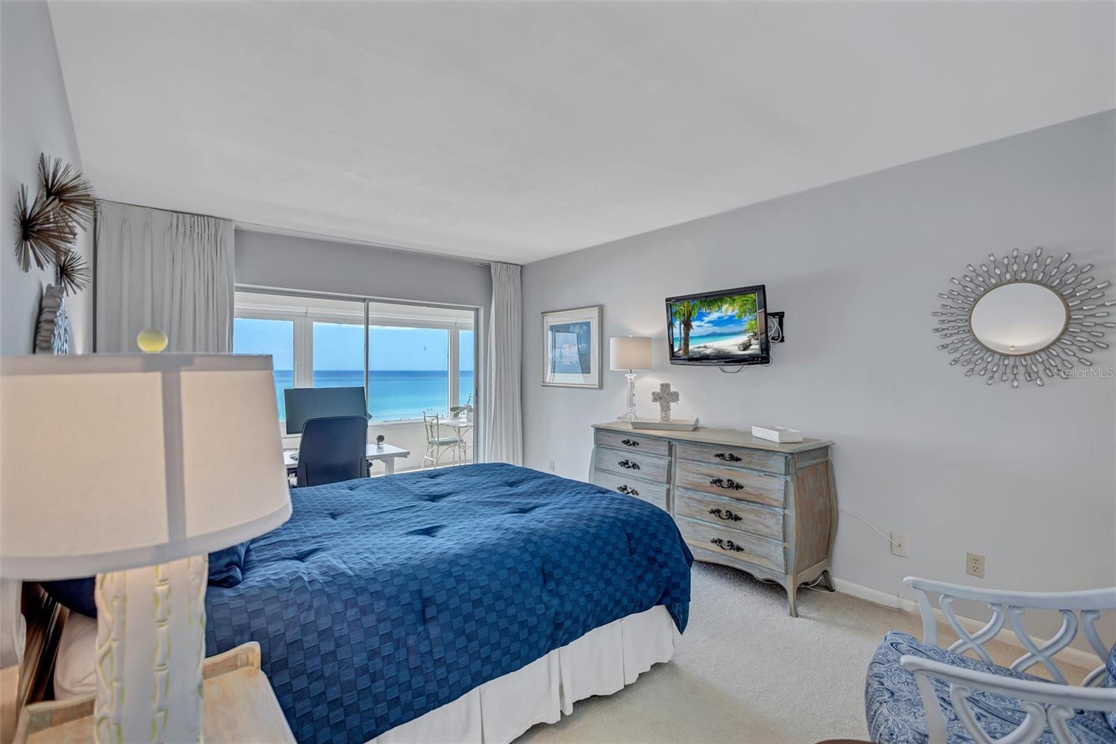 HORIZONS WEST - Residential