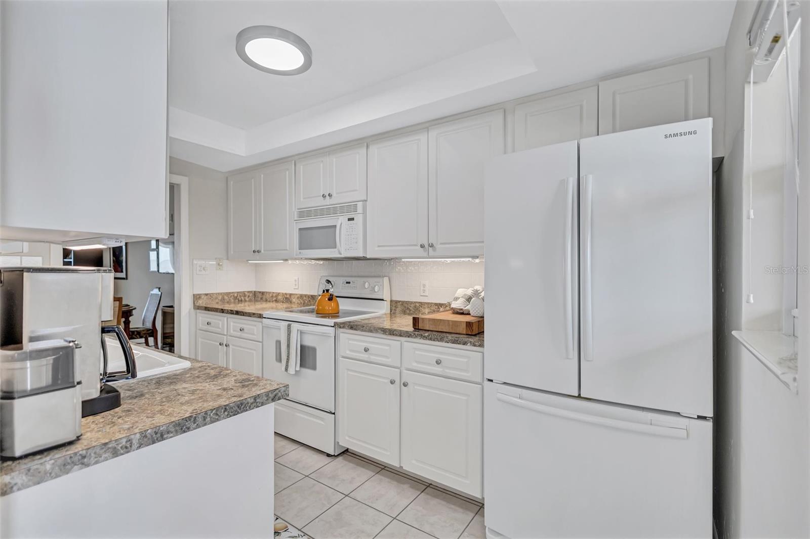 HORIZONS WEST - Residential