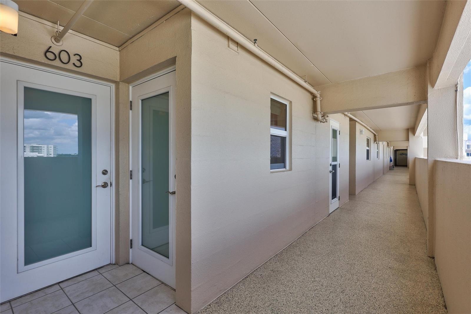 HORIZONS WEST - Residential