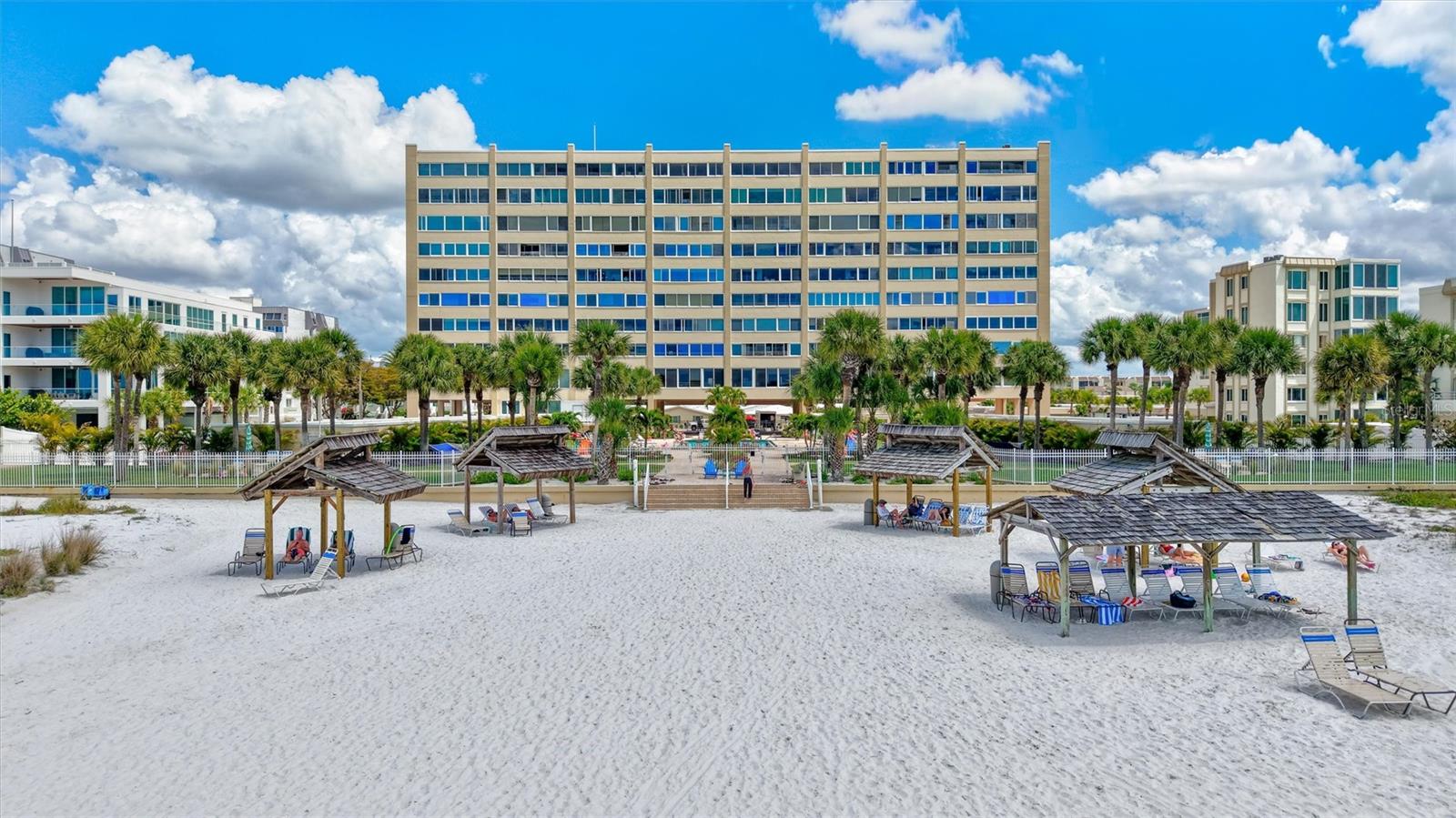 HORIZONS WEST - Residential