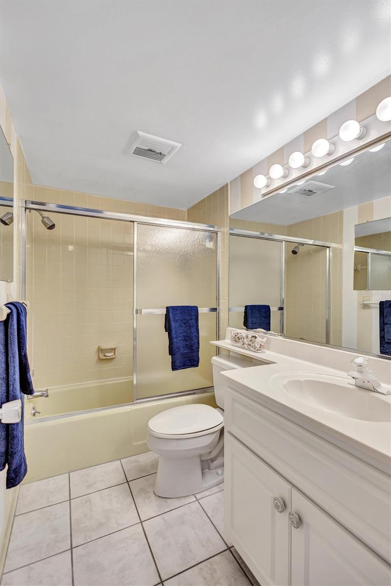 HORIZONS WEST - Residential