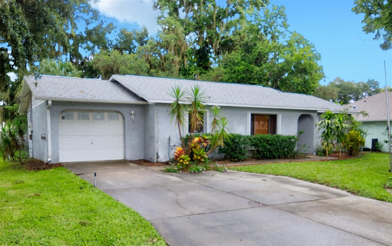 Florida Shores 01 - Residential