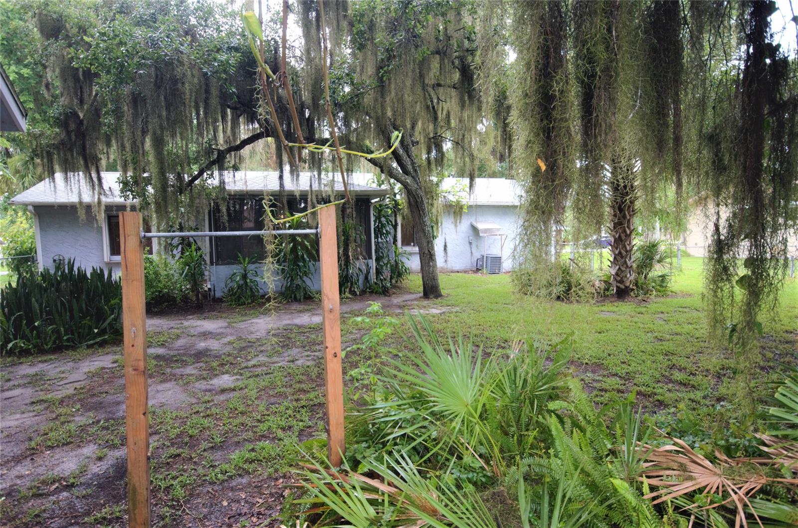 Florida Shores 01 - Residential