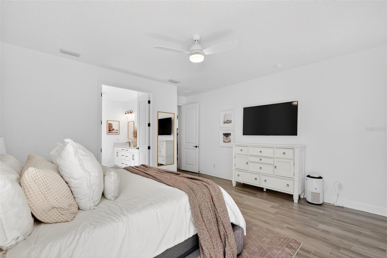 WOODLEAF HAMMOCK IN LAKEWOOD RANCH - Residential