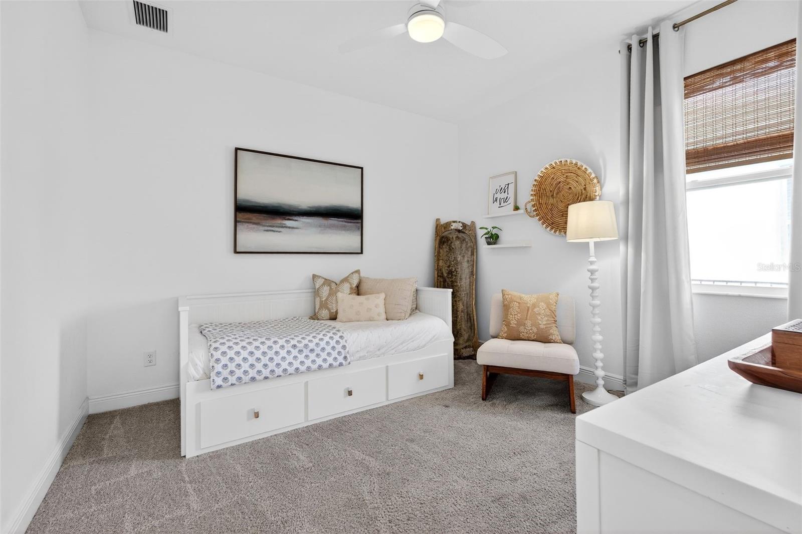 WOODLEAF HAMMOCK IN LAKEWOOD RANCH - Residential