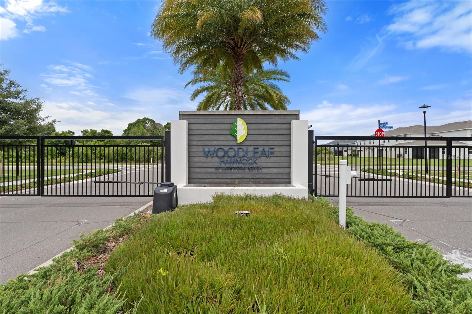 WOODLEAF HAMMOCK IN LAKEWOOD RANCH - Residential