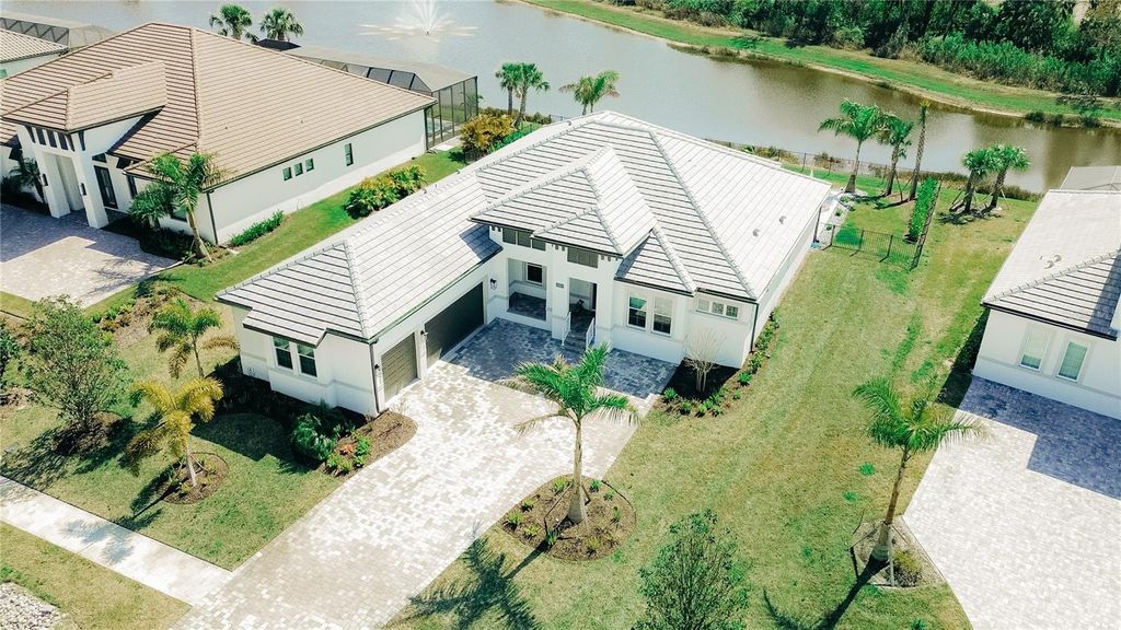Photo of 1154 Kings Way Drive, Nokomis, FL 34275 (MLS # N6143147)