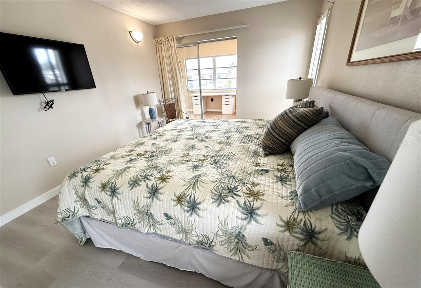 GULF HARBORS CONDO - Residential