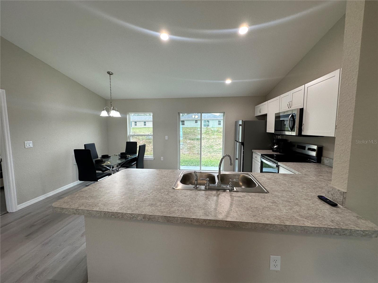 DUNNELLON OAKS - Residential