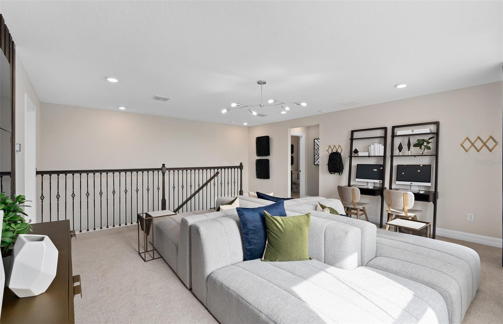 PARKSIDE TRAILS - Residential