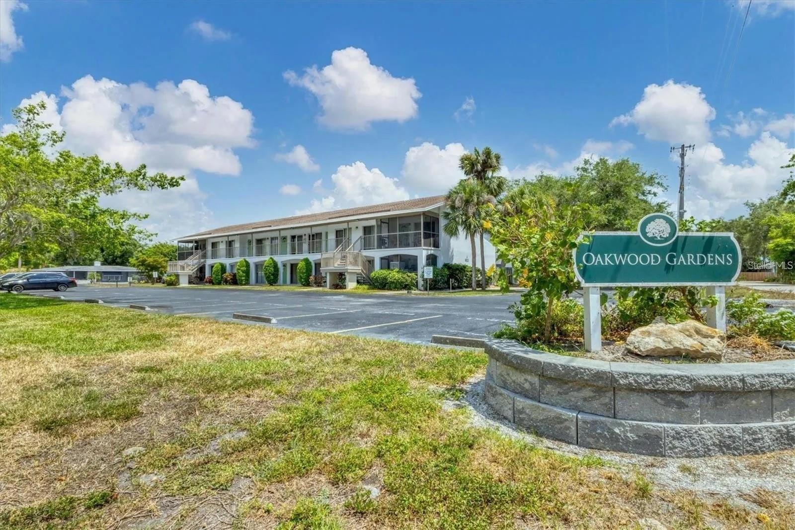 OAKWOOD GARDENS - Residential