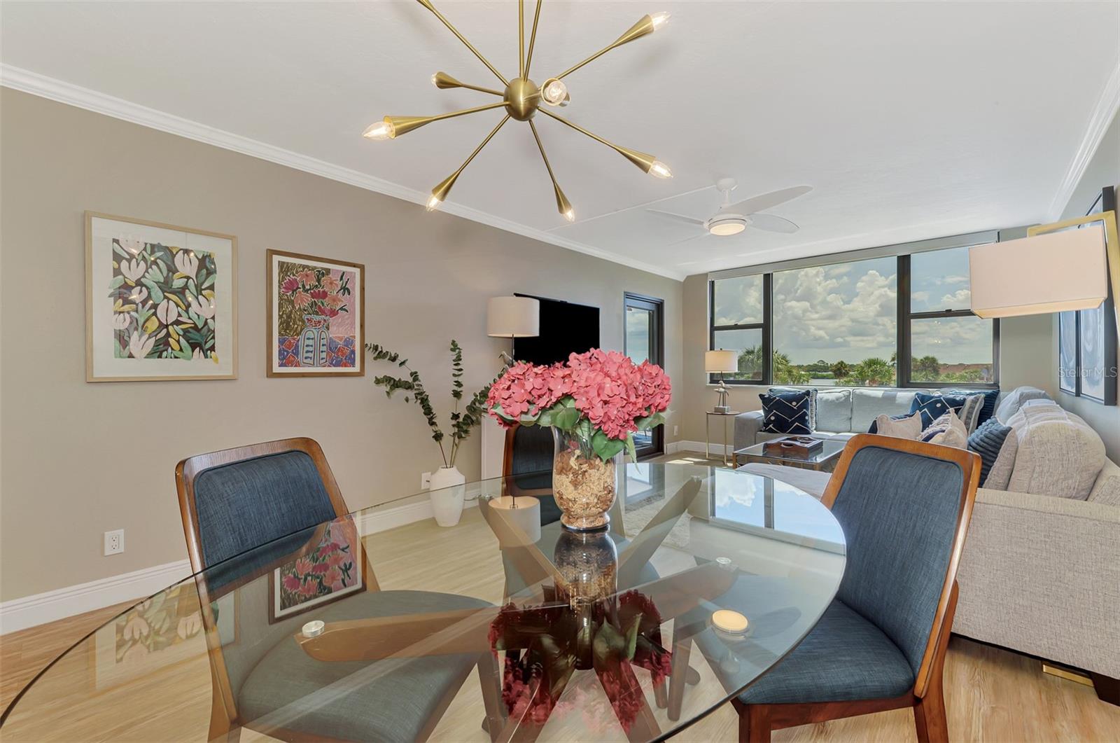 HARBOR TOWERS Y & R - Residential