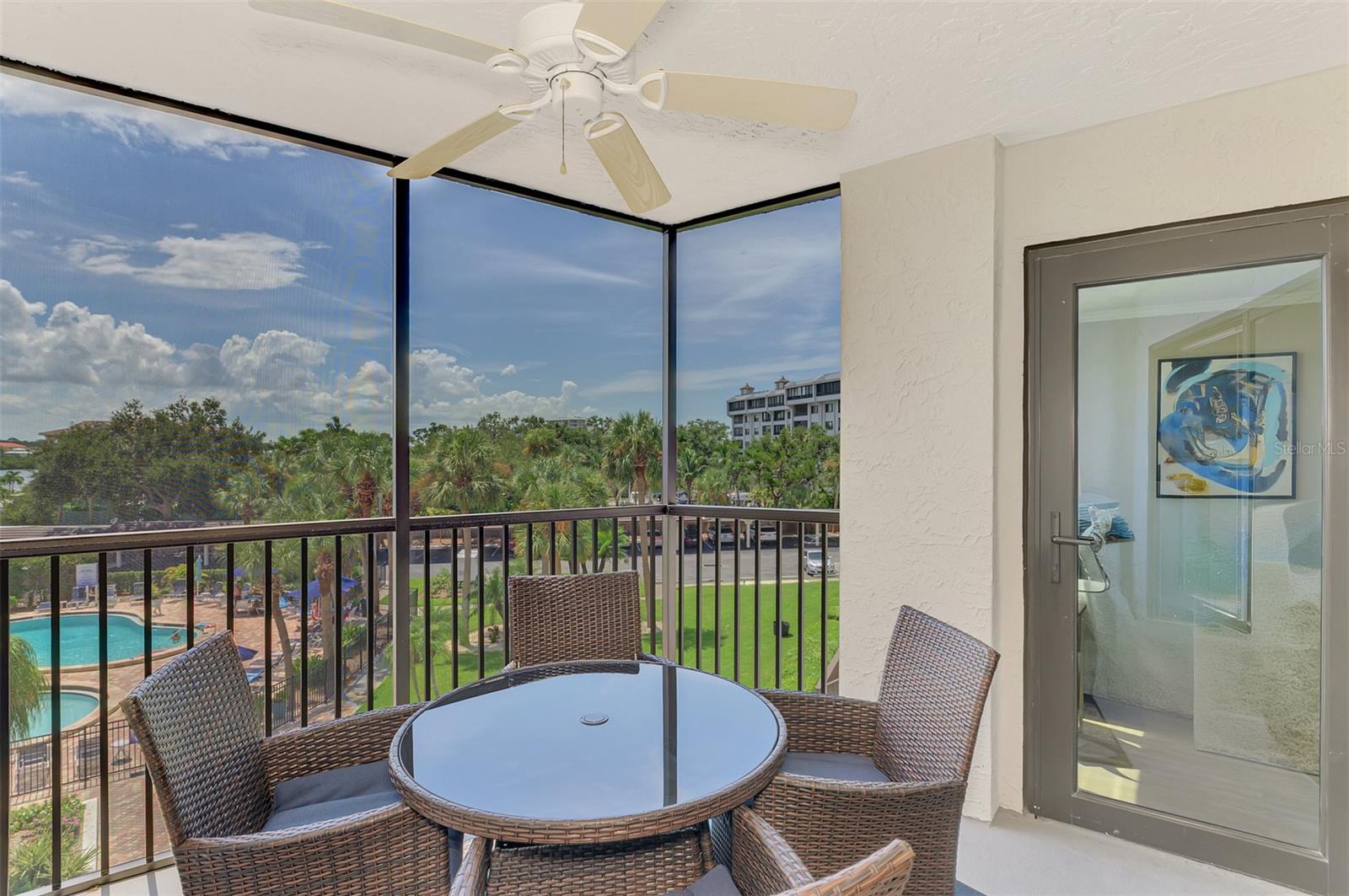 HARBOR TOWERS Y & R - Residential