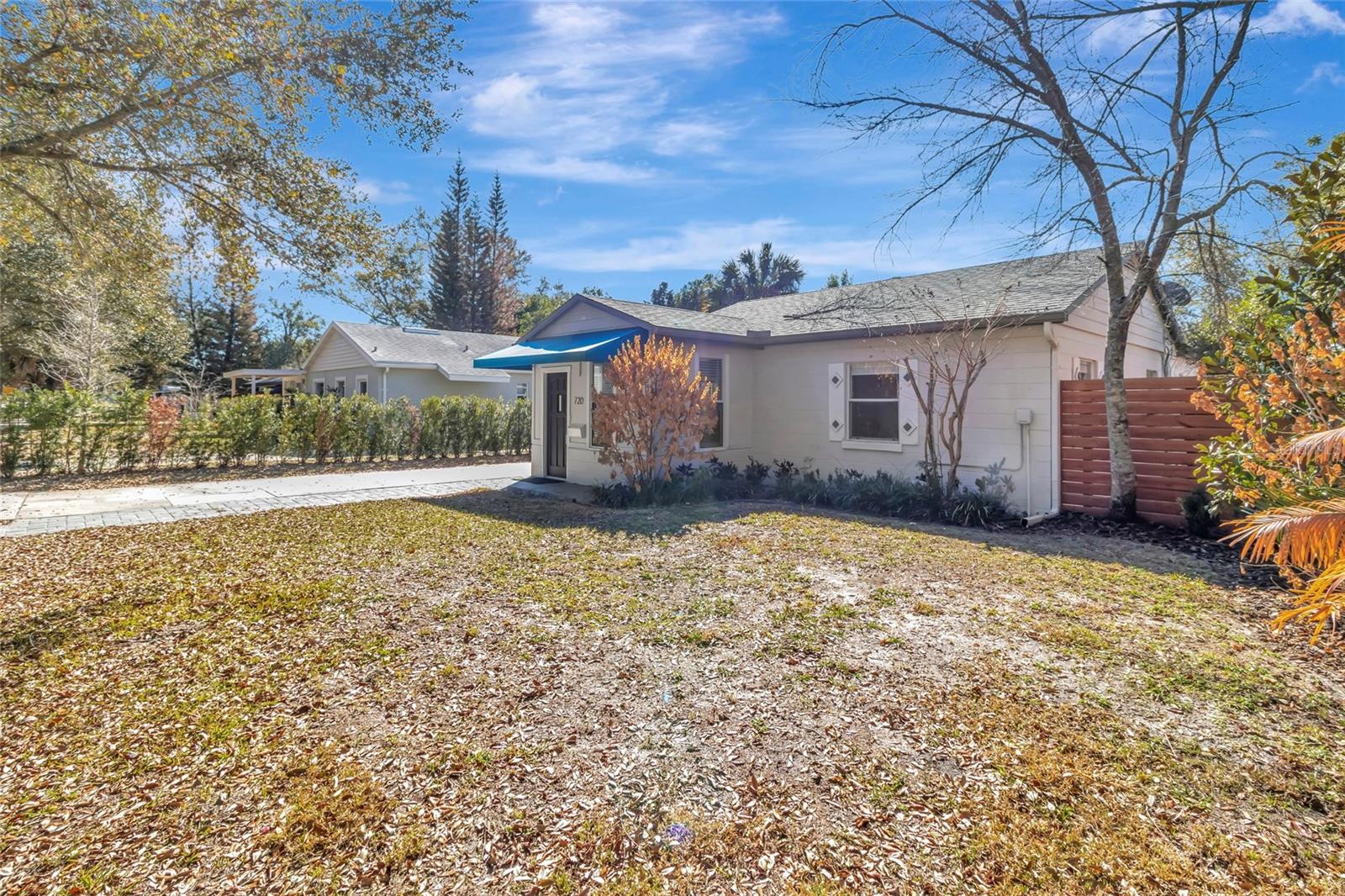 CARVER TOWN - Residential