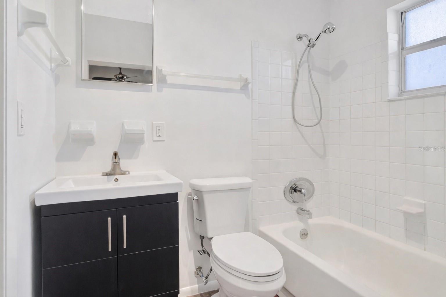 CARVER TOWN - Residential