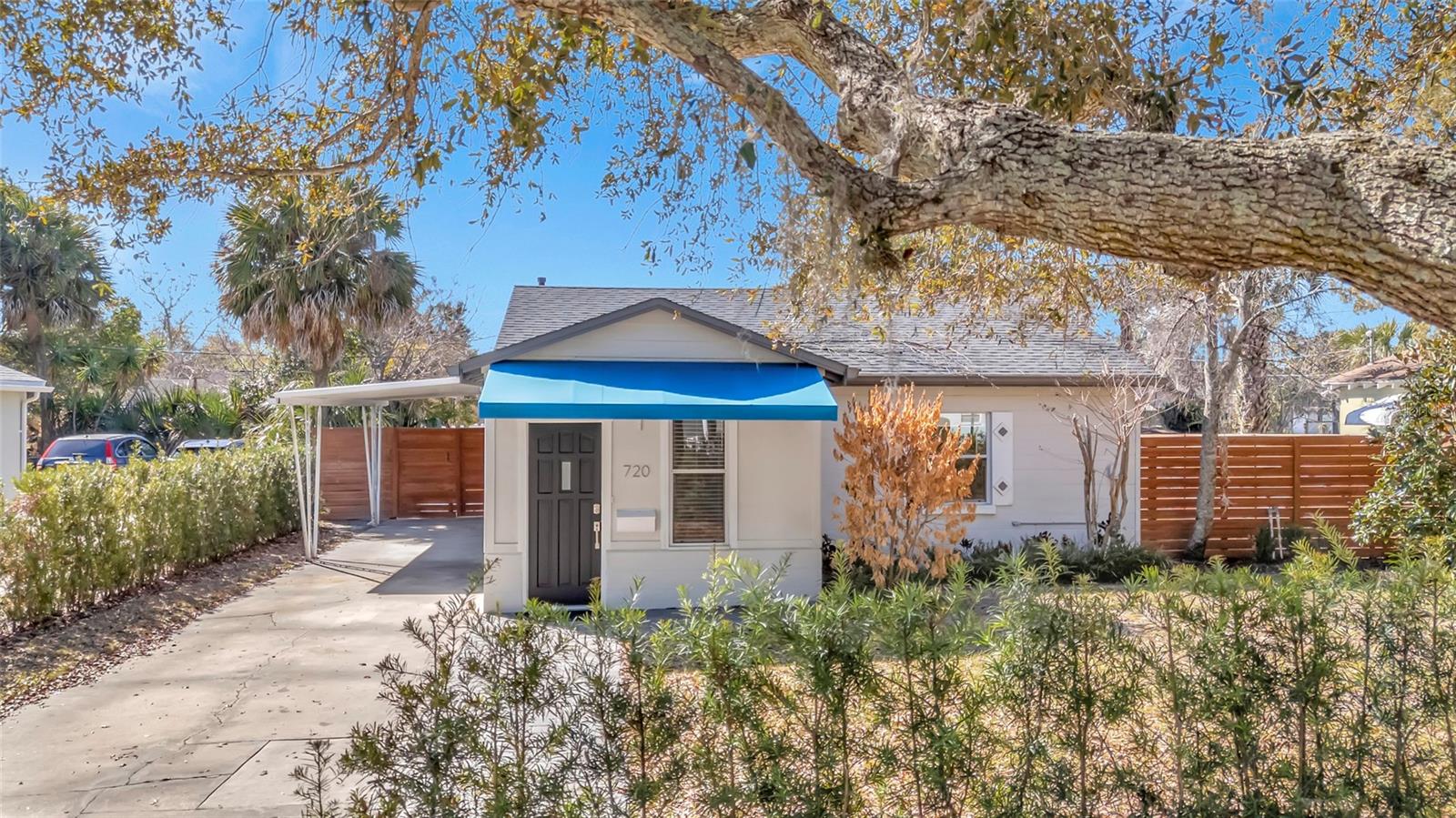 CARVER TOWN - Residential