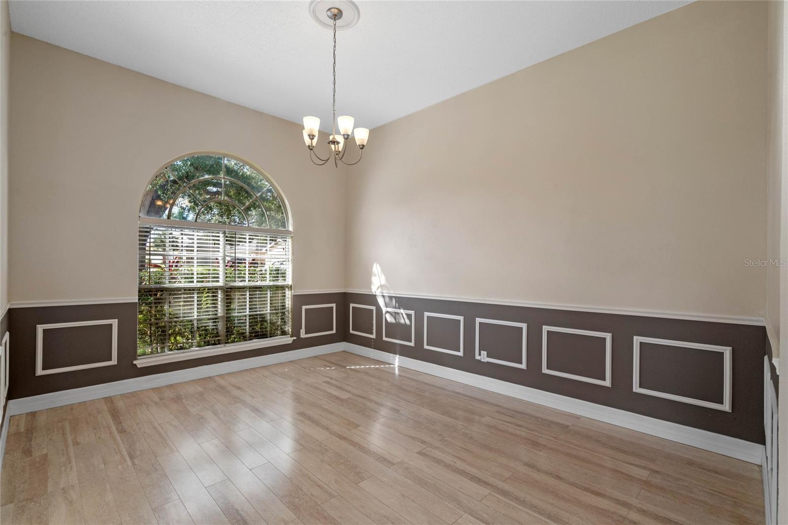 2801 RIPTON COURT