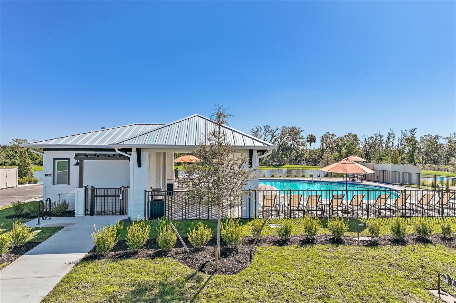 MANDARIN GROVE - Residential