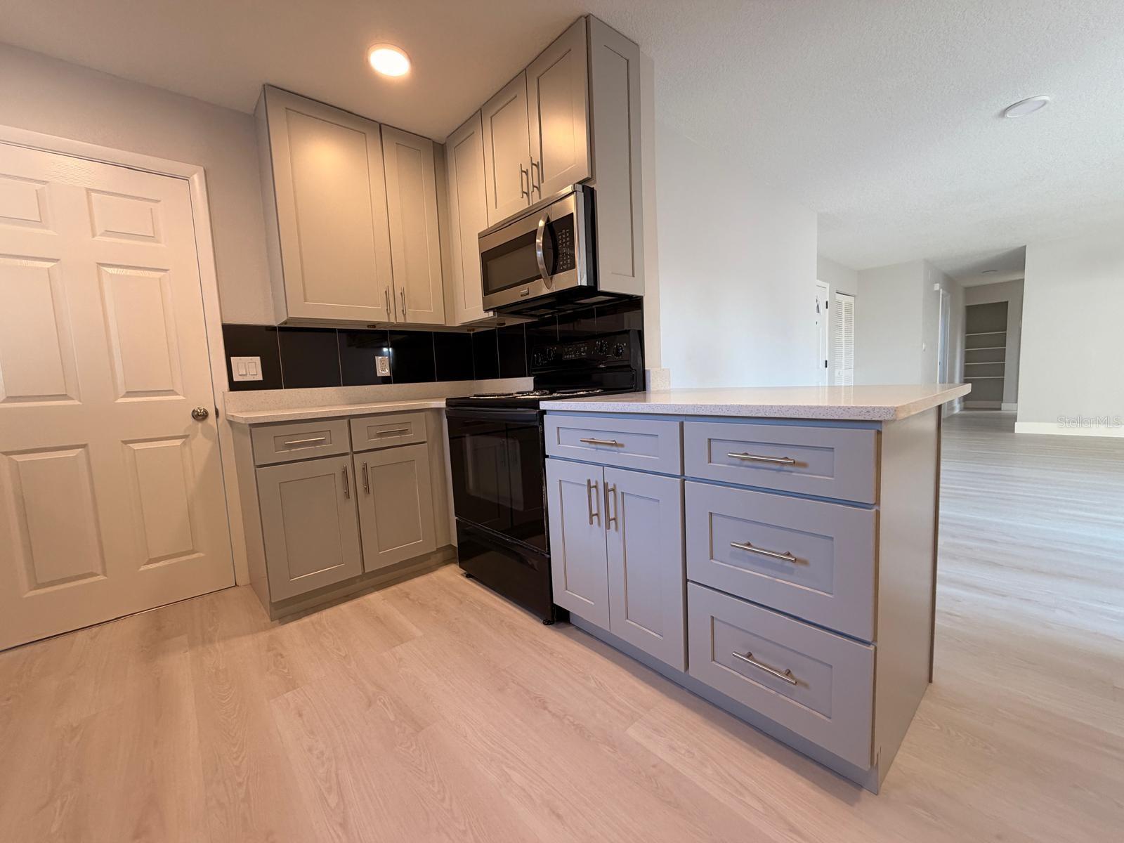 MEADOW WOODS VILLAGE 03 - Residential